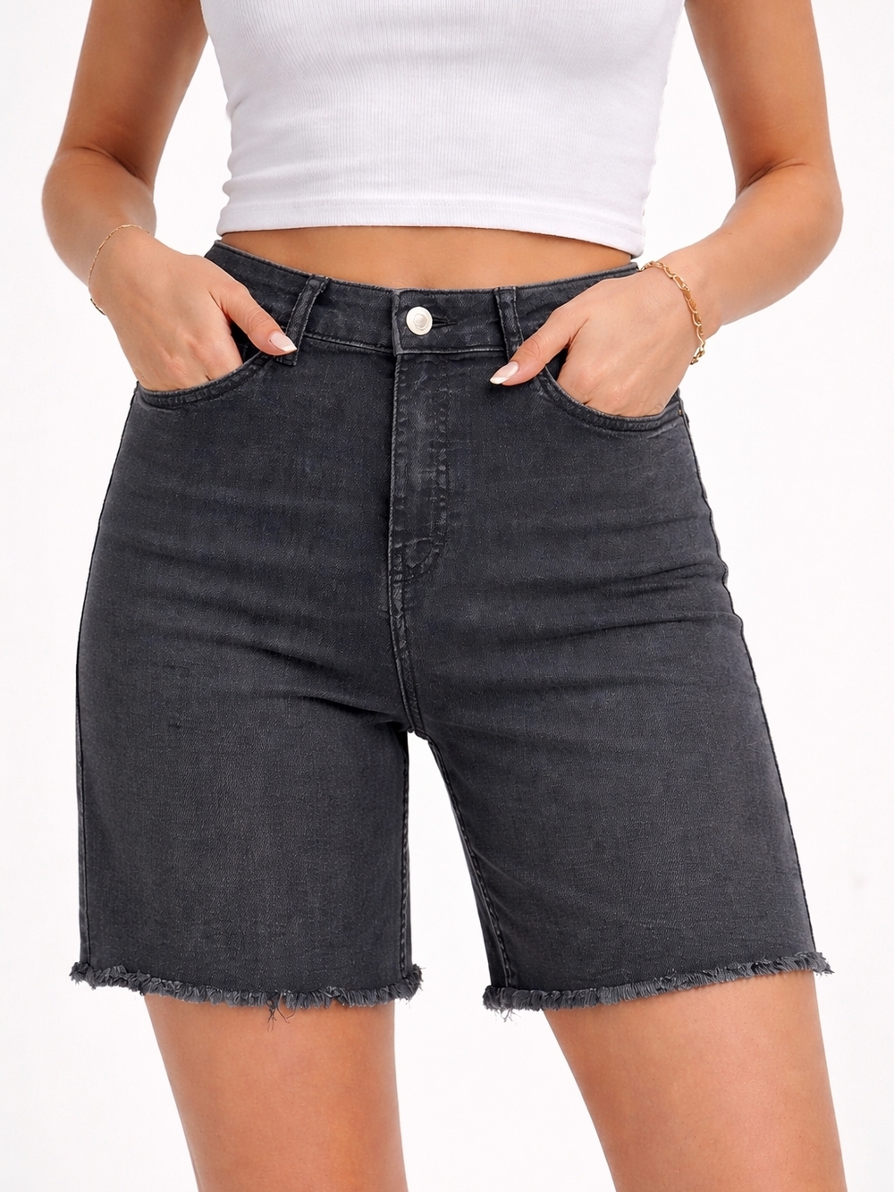 H&M Divided Black Denim Shorts – Size 8 (EU 40) Raw Hem